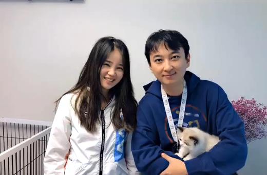 王校长家的宠物园又添丁了，这次是只“仙女猫”