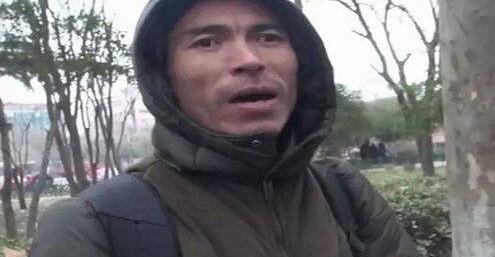 小狗被人围攻,兽医两小时从它身上取下令人害怕的东西 小狗被人围攻,兽医两小时从它身上取下令人害怕的东西