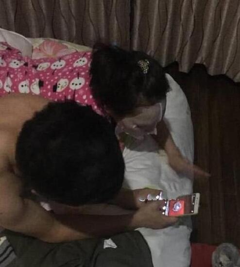 养宠物之前，我在家里是宝，养完宠物后，我在家里是棵草，心塞！