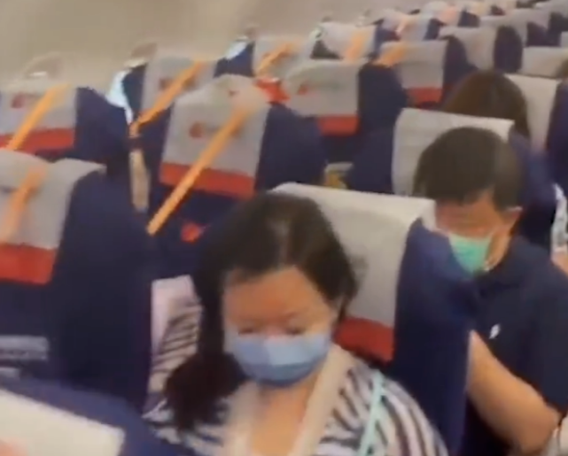 旅行可以带狗狗坐飞机,乘地铁…我国这些城市的暖心政策,让人拍手叫好! 旅行可以带狗狗坐飞机,乘地铁…我国这些城市的暖心政策,让人拍手叫好!