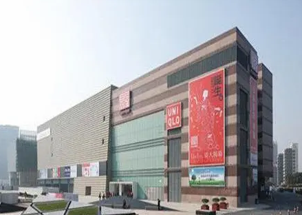 金毛可以进商场吗 | 有商场正式开放允许狗狗进入 进入前需先体检