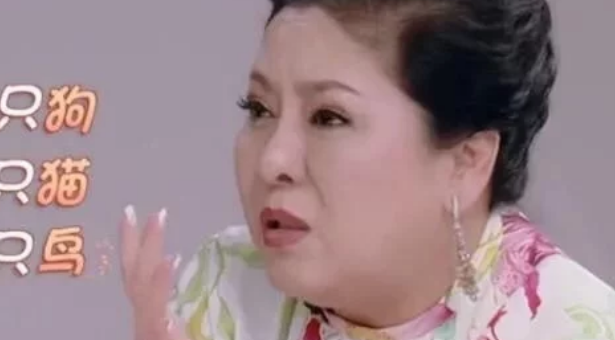 郭碧婷七十只宠物愁坏向佐，小两口结婚后，向太霸气出手解决分歧