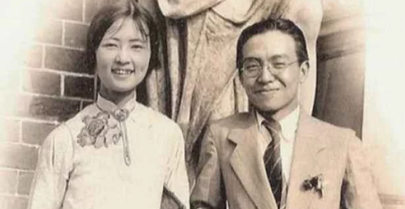 他是最美才子,她是第一才女,因为2只猫的出现,给彼此留下遗憾!