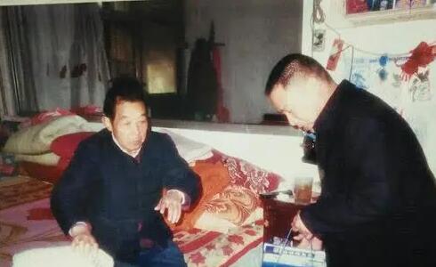 鼠王邱满囤：一次灭鼠80吨，却遭5位专家狠批，将秘方带进黄土中