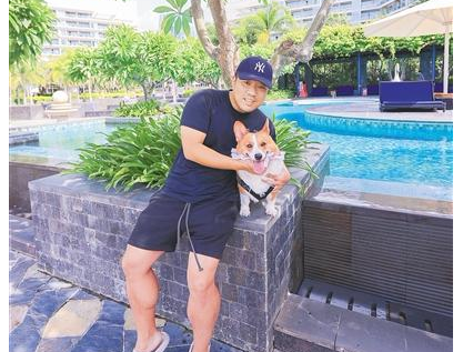 海南人的新360行｜宠物旅行规划师夏谞颖：和“毛孩子”一起看世界