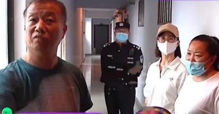 被狗咬还被骂？究竟是何种力量，能够让“狗咬人”变成“人伤人”