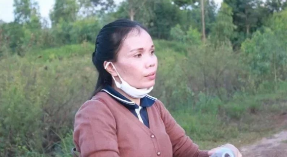 狗狗苦等主人四年，结果却不愿跟主人回家......