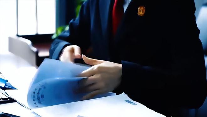 云南一女子出门被狗追车翻人伤,索赔反遭质问:你为啥要挑逗它? 云南一女子出门被狗追车翻人伤,索赔反遭质问:你为啥要挑逗它?