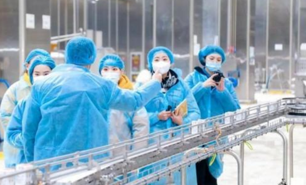 比瑞吉自有工厂成为行业标杆，比瑞吉满载荣誉再出发