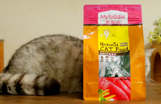 顽皮猫粮和麦富迪猫粮哪个好