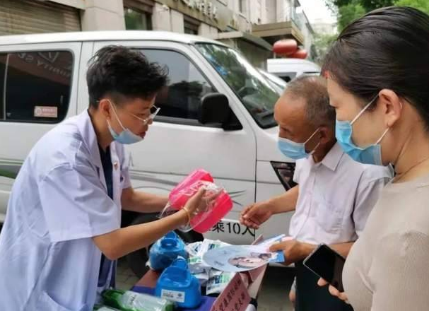 萌兽医馆荣获上海市先进民营企业称号 萌兽医馆荣获上海市先进民营企业称号