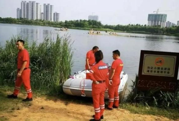 河南一地抽干数十万立方湖水寻“怪鱼”：一条可吃掉整湖鱼，号称“水中杀手”