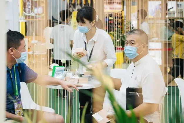 Amo Petric阿默,源自丹麦,于23届亚宠展倡导坚持有机宠物护理 Amo Petric阿默,源自丹麦,于23届亚宠展倡导坚持有机宠物护理