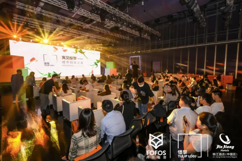 FOFOS两只福狸X憬黎联合打造首个宠物友好公寓 FOFOS两只福狸X憬黎联合打造首个宠物友好公寓