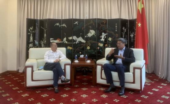 驻胡志明市总领事魏华祥会见佩蒂动物营养科技股份有限公司董事长 驻胡志明市总领事魏华祥会见佩蒂动物营养科技股份有限公司董事长