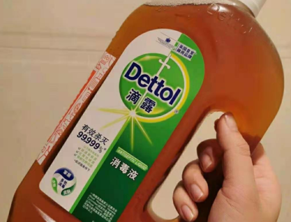 滴露消毒液家里有宠物的能用吗 滴露消毒液家里有宠物的能用吗