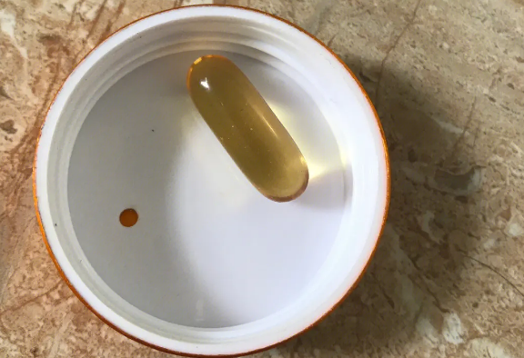 宠物鱼油人可以吃吗