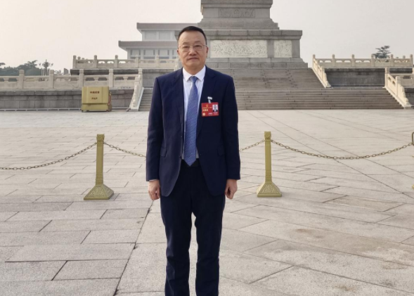 人大代表：建议将“犬只伤人”的刑事责任写入刑法修正案