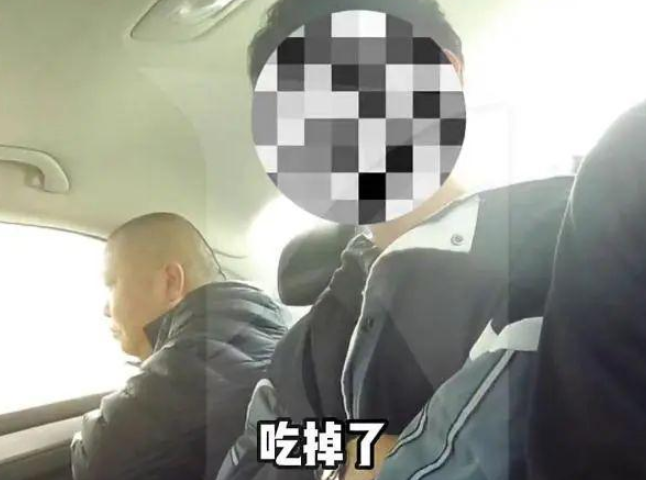 上海女子的宠物兔被偷!当晚找到兔子时她气炸:兔子已成下酒菜! 上海女子的宠物兔被偷!当晚找到兔子时她气炸:兔子已成下酒菜!