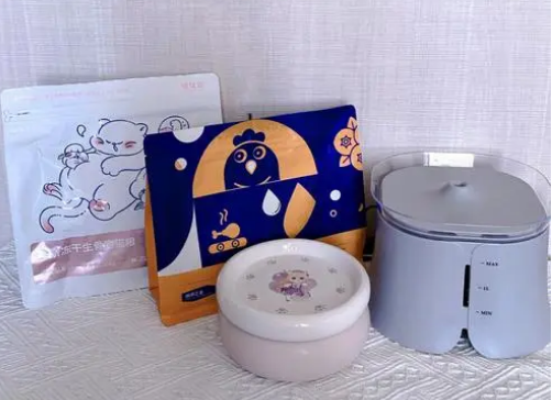 养猫必备用品 养猫必备用品