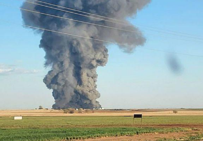 美国一奶牛棚舍发生爆炸,造成1.8万头奶牛死亡 美国一奶牛棚舍发生爆炸,造成1.8万头奶牛死亡