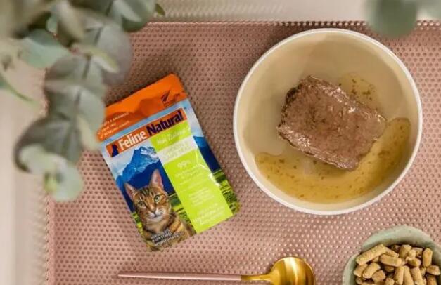 携手乖宝布局国内市场，Feline Natural喵爱新推出袋装主食湿粮