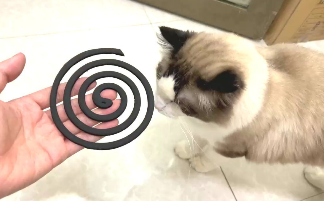 猫可以闻蚊香吗？