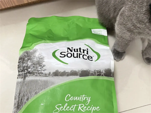 新萃猫粮哪年生产的