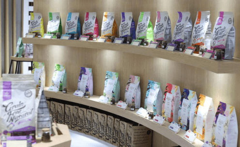 佩特宝亚宠展再起航，引领宠粮新主张