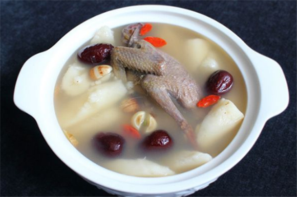 鹌鹑煲汤的祛湿汤
