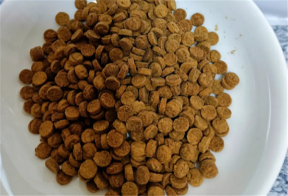 猫粮测评:纽贝恩猫粮好吗?新手铲屎官请收下!! 猫粮测评:纽贝恩猫粮好吗?新手铲屎官请收下!!