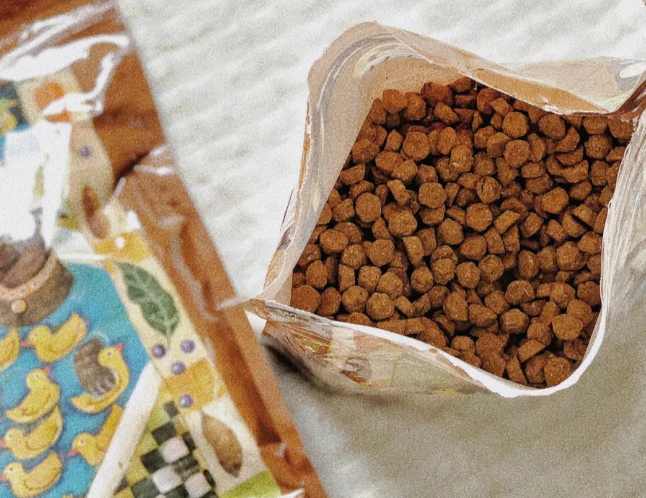 璐特思狗粮怎么给狗狗食用?快来看看吧 璐特思狗粮怎么给狗狗食用?快来看看吧