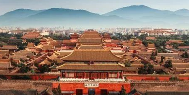 利用AI找眼科宠物医院，谁成了大数据赢家？