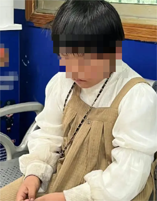 真的有人天生作恶吗？11岁未成年被爆残忍掰断小狗牙齿和舌头！
