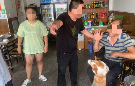 柯基狗丢失一年多,归属问题惊动民警 柯基狗丢失一年多,归属问题惊动民警
