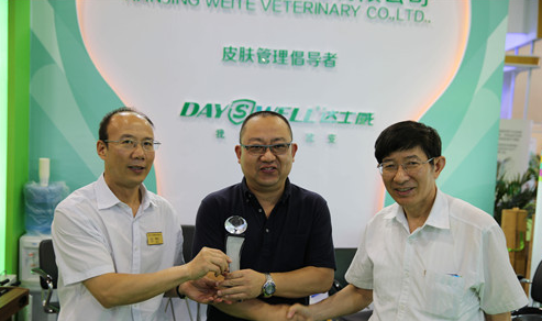 达士威:让对抗寄生虫的战役 变得简单而高效 达士威:让对抗寄生虫的战役 变得简单而高效
