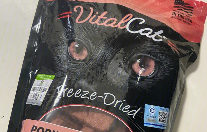 选择适合猫咪的主食冻干，Vital Essentials狮王冻干是你不错的选择！
