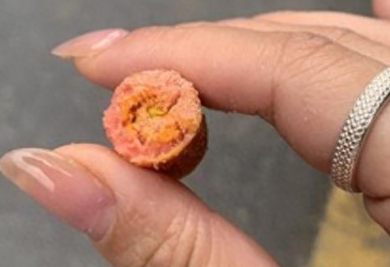 杭州一小区7条宠物狗被毒死，嫌疑人被控制，律师：或承担刑责