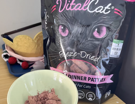 让猫咪口口吃肉，VE纯生王者冻干原料有讲究