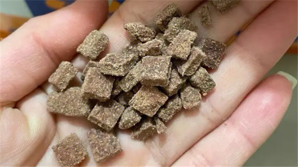 修正猫粮质量怎么样?它也开始入宠物赛道了,这你惊喜吗? 修正猫粮质量怎么样?它也开始入宠物赛道了,这你惊喜吗?