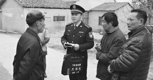 恶犬袭击孩童被当场打死,狗主人竟要孩子偿命,孩子父亲绝地反击 恶犬袭击孩童被当场打死,狗主人竟要孩子偿命,孩子父亲绝地反击