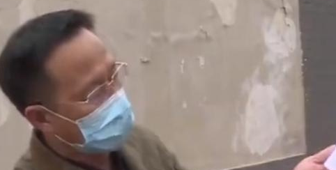 送货被客户的宠物狗咬伤拒绝,对小哥的索赔也被拒绝,听了顾客的 送货被客户的宠物狗咬伤拒绝,对小哥的索赔也被拒绝,听了顾客的