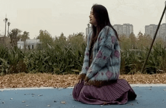 金毛趴在电脑前,误发微信骂了辅导员半小时,主人惊呆:我的毕业证没了! 金毛趴在电脑前,误发微信骂了辅导员半小时,主人惊呆:我的毕业证没了!