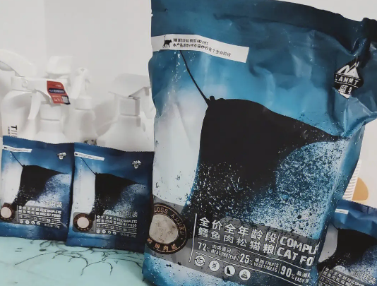 蓝牧猫粮是个好选择,值得信赖! 蓝牧猫粮是个好选择,值得信赖!