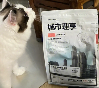 城市理享猫粮：为都市猫咪提供卓越营养