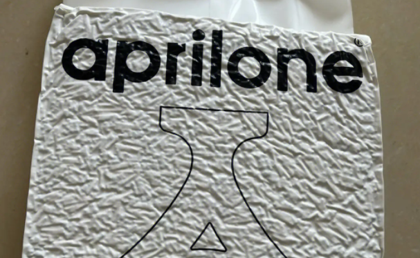 aprilone猫砂是新锐品牌吗