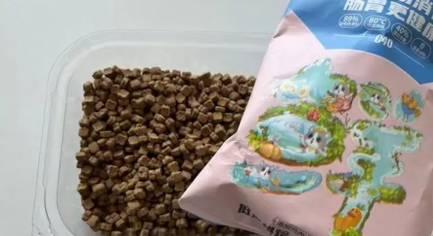 烘焙猫粮怎么选？小仙肉C40猫粮性价比挺高