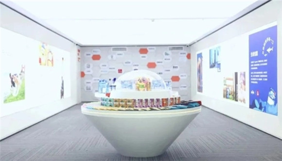 易宠科技布局宠物行业供应链纵深发展，获“突出贡献奖”