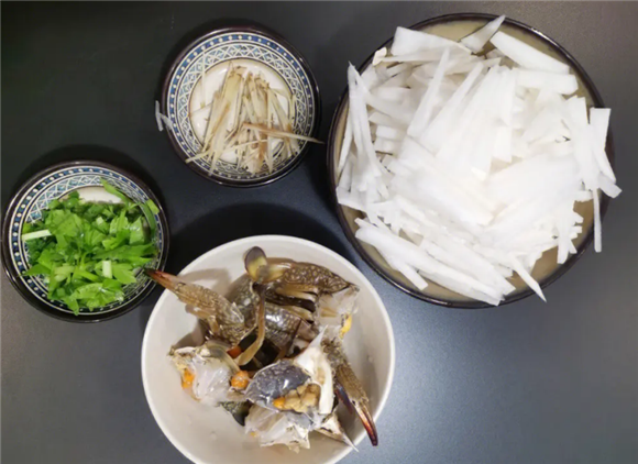 白萝卜和螃蟹相克吗