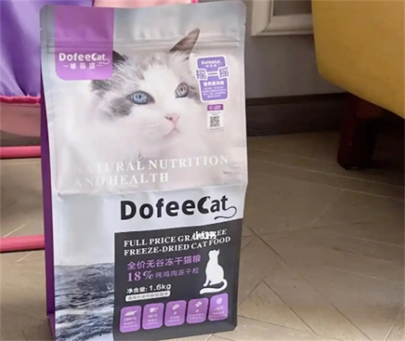 哆菲猫猫粮是纯天然的吗
